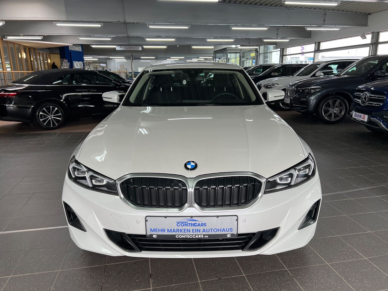 BMW 320d Limousine xDrive Driving Assistant+LED+DAB imagem 3