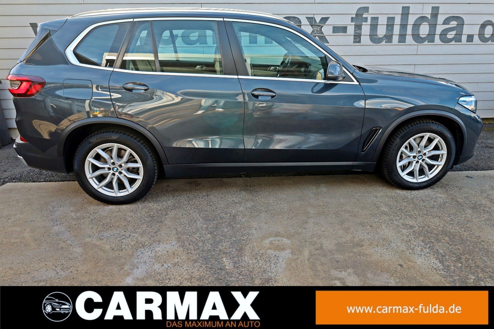 Fahrzeugabbildung BMW X5 xDrive 45e Leder,Navi,LED,Kamera,Kamera,ACC