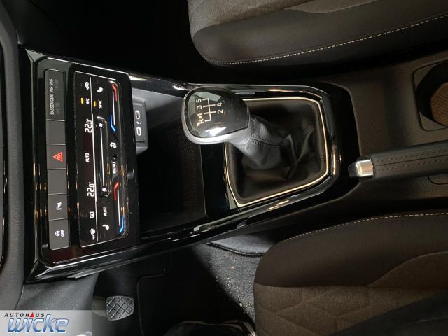 T-Cross 1.0 TSI Life NAVI KLIMA PDC LED