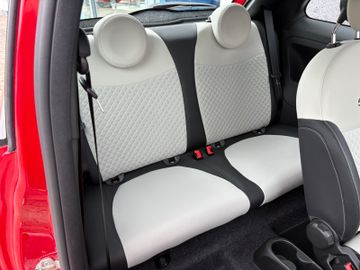 Fahrzeugabbildung Fiat 500 Dolcevita DAB UConnect Klima PDC uvm.