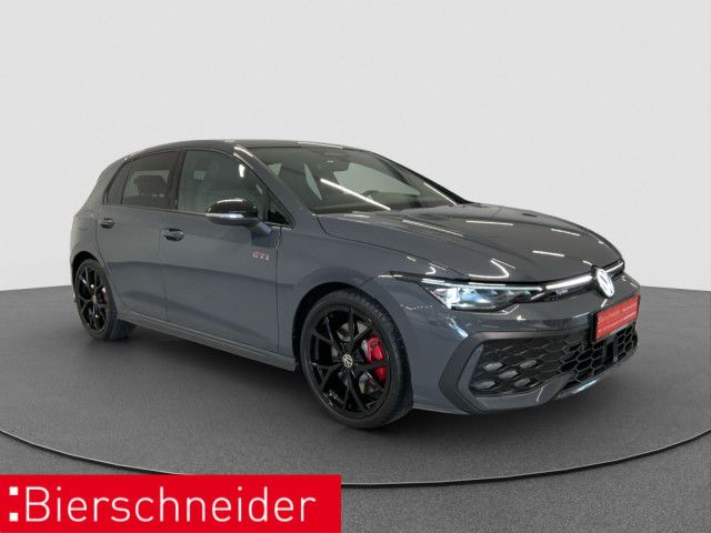 Volkswagen Golf 8 GTI 2.0 TSI DSG Black Style STHZ AHK PANO imagem 3