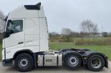 Volvo Vehicle Tractor 6x2/2 Standard - Volvo Radlader