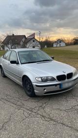 BMW 316 i (E46) Limousine silber - BMW 316 aus 2002: 316i