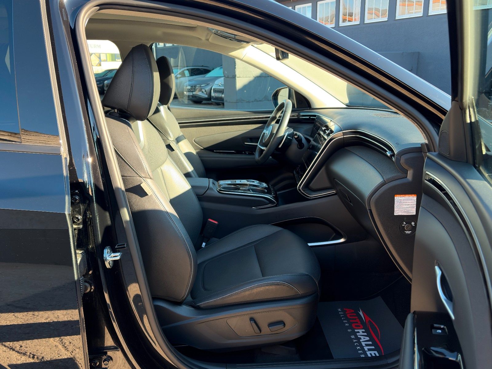 Fahrzeugabbildung Hyundai Tucson 1.6 GDI Prime PHEV 4WD Pano. ACC 360°