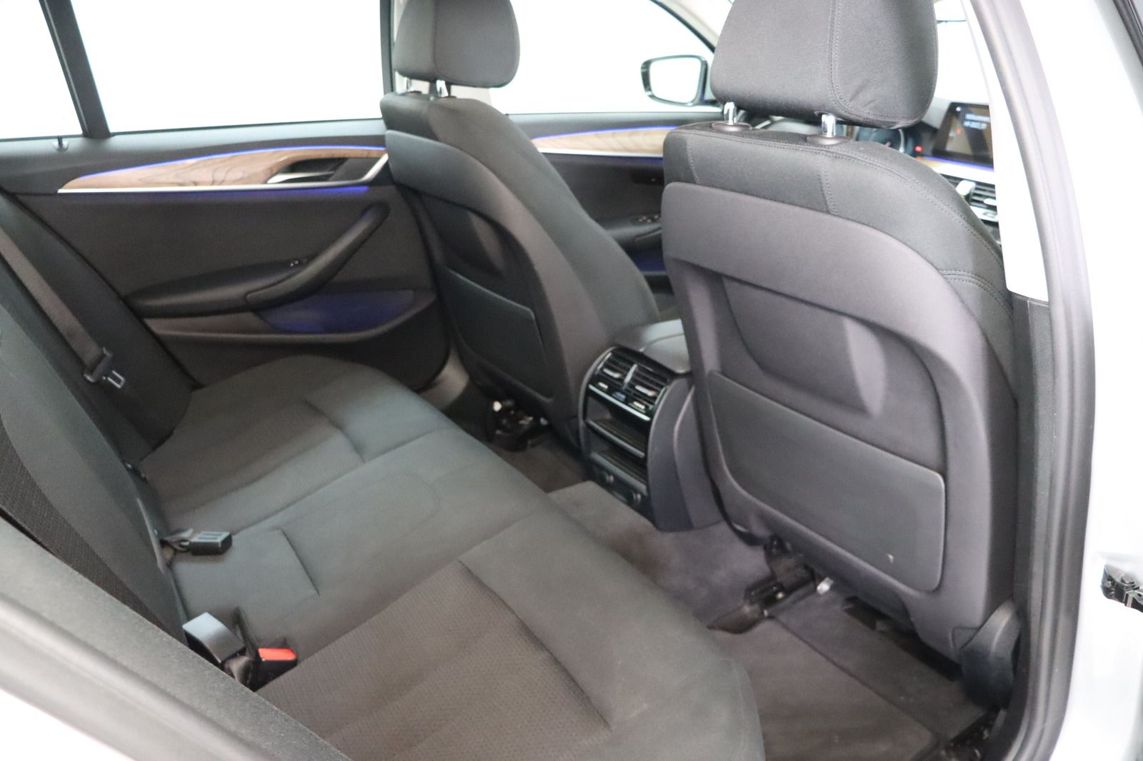 Fahrzeugabbildung BMW 540 i xDrive * HUD * Soft-Close * Night * SC * M