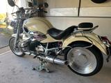 BMW R850C /R1200C - BMW CHOPPER R1200C