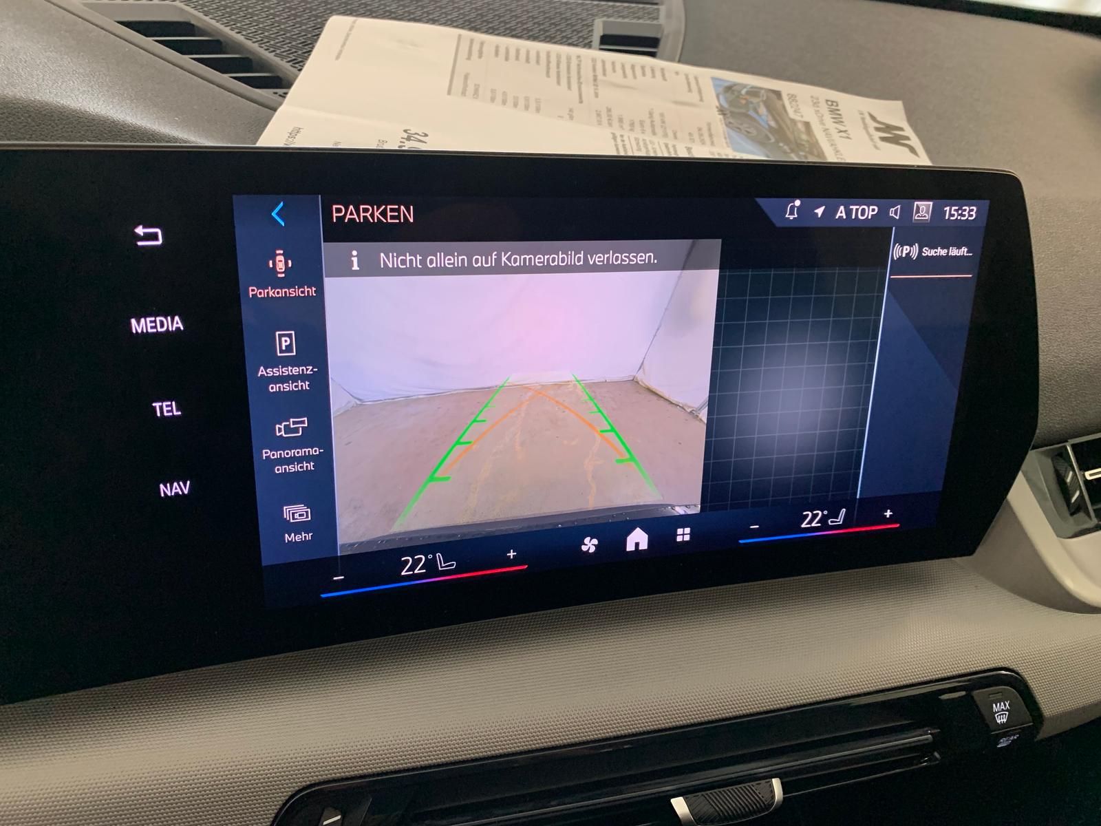 BMW X1 23d xDrive NAVI/AHKLED/DRIVING ASS foto 13