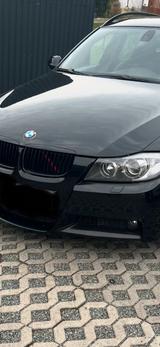 BMW 335 IX Drive E 91 Black - BMW 335 aus 2008: 335d