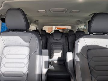 Ford Tourneo Custom Tit. 2.0 L1 NEUES MODELL