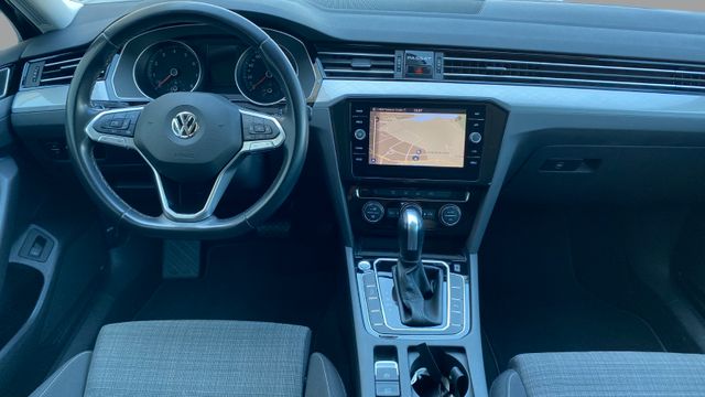 VW Passat Variant