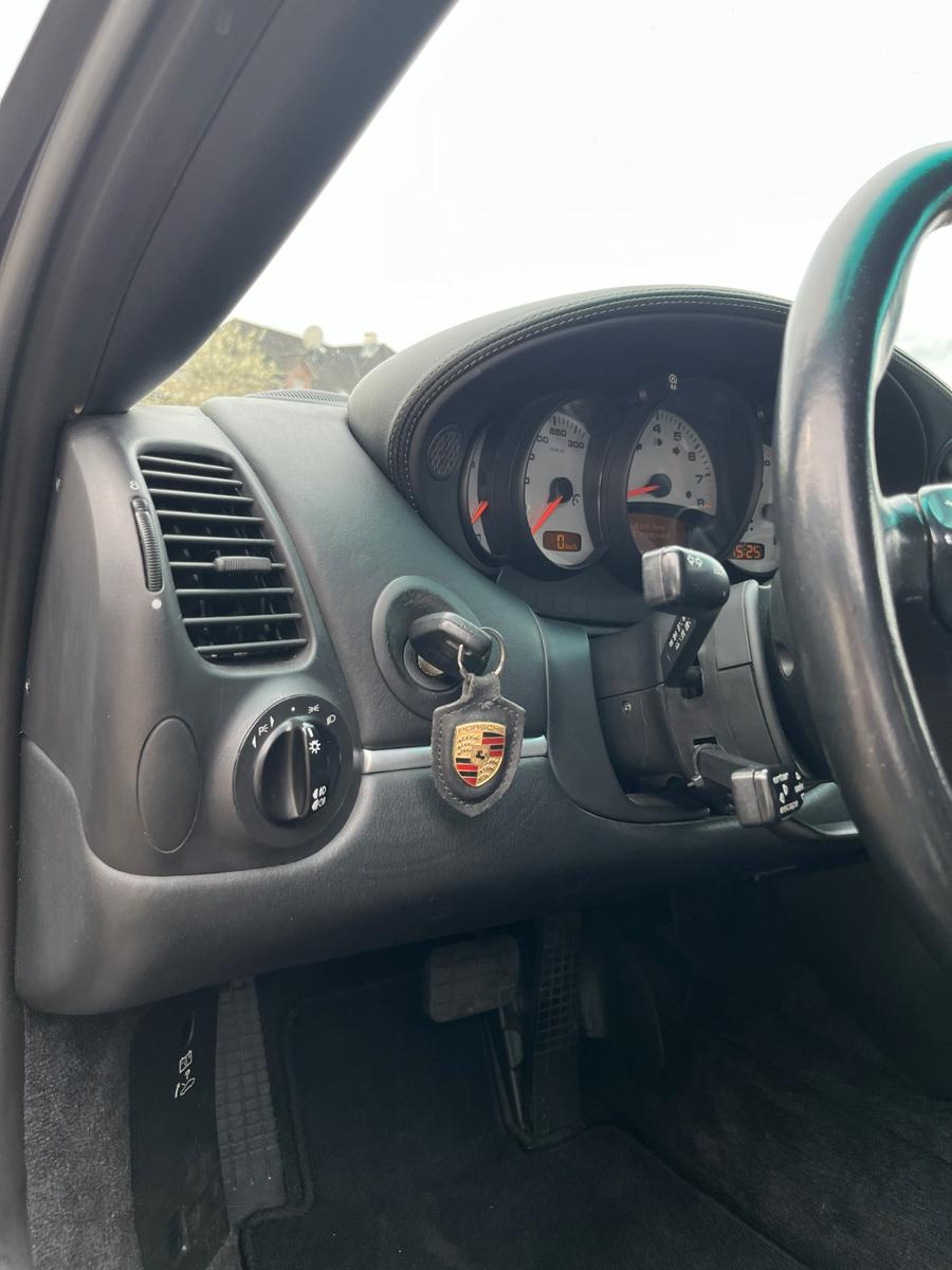 Porsche 911 996 Carrera 4S, IMS gemacht, Scheckheft 