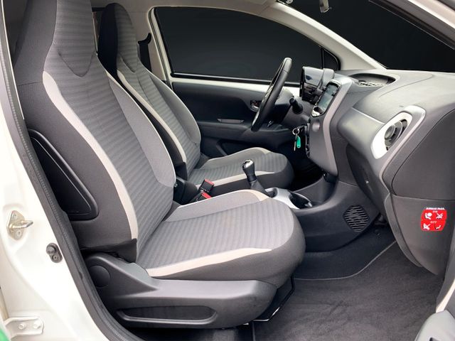 Toyota Aygo (X)