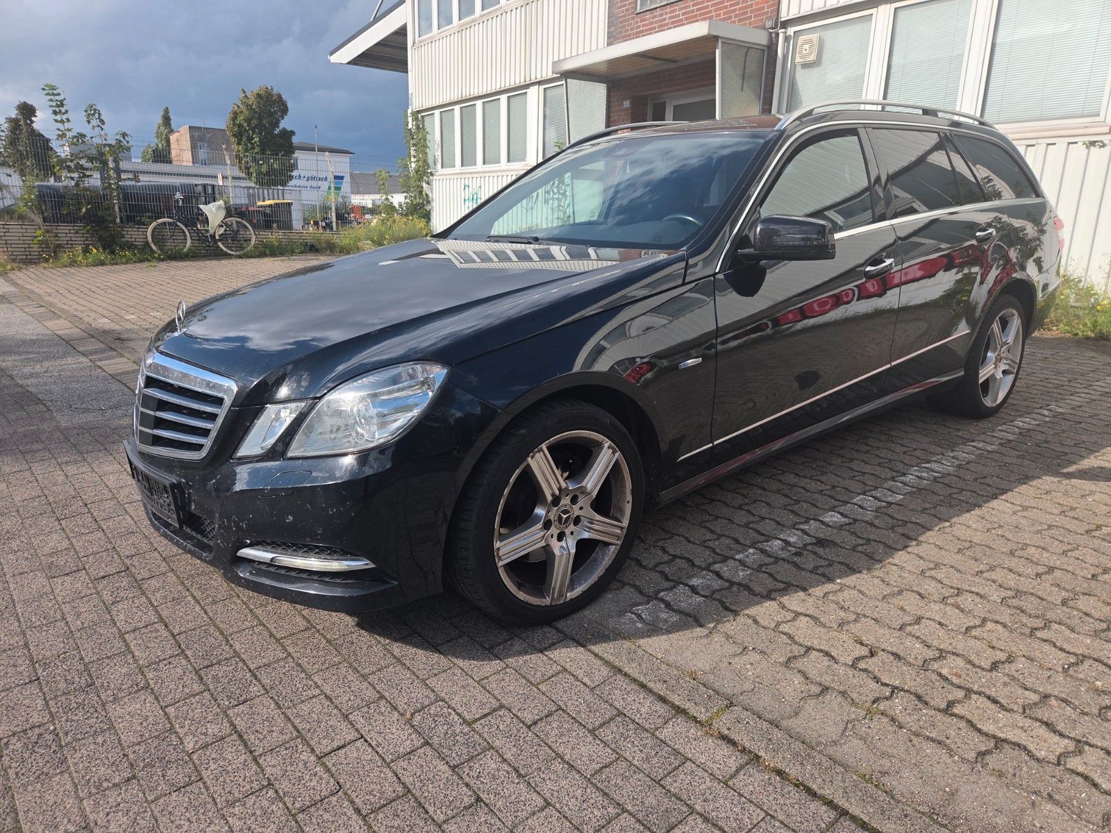 Mercedes E 350 - 1