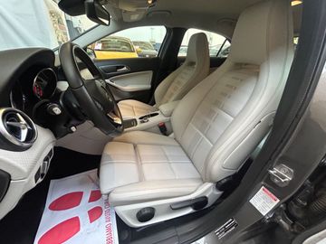 Mercedes A 180 - 10