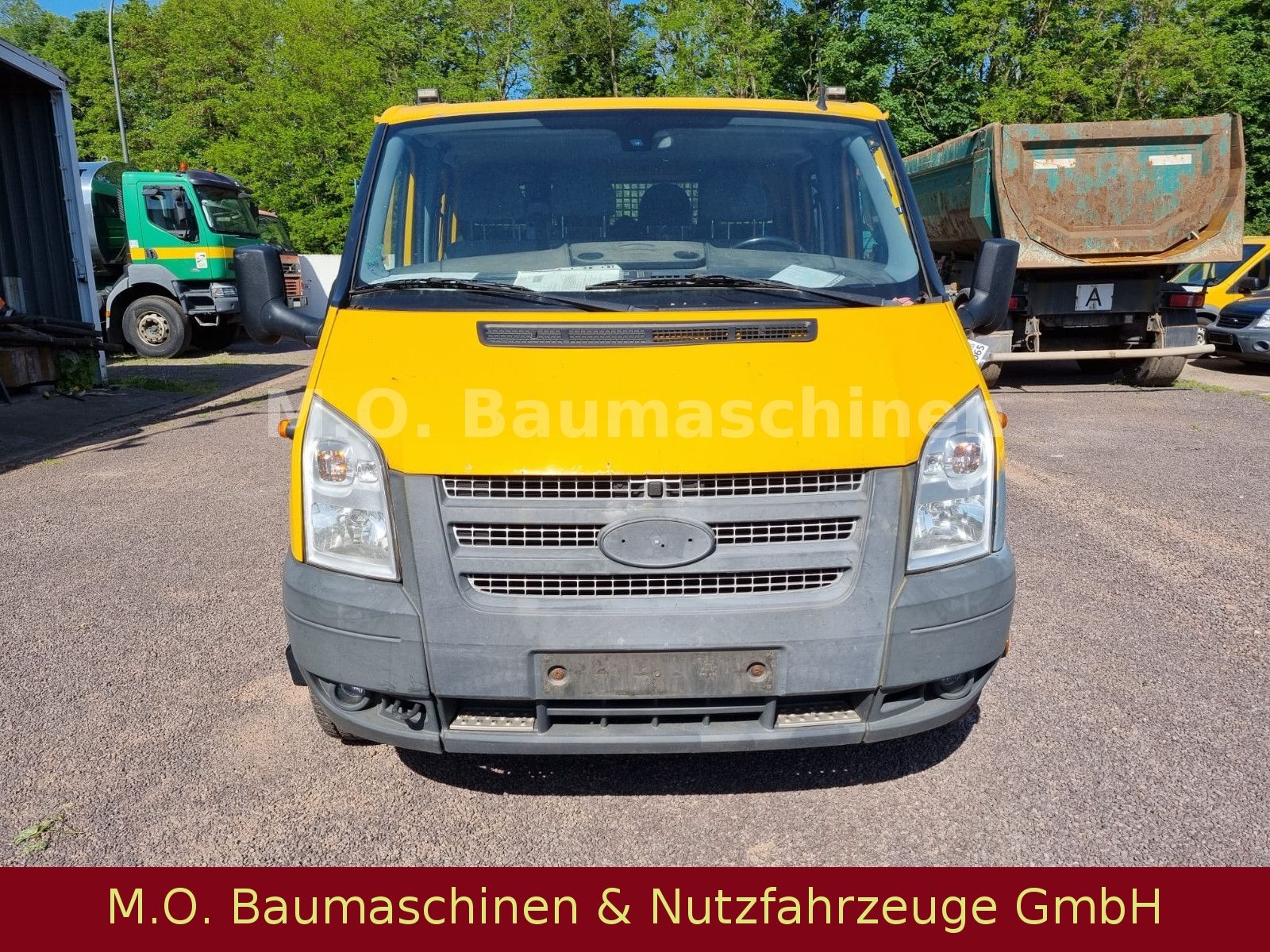 Fahrzeugabbildung Ford Transit 125 T 350 / Doka Pritsche / Euro 5 /3,5t