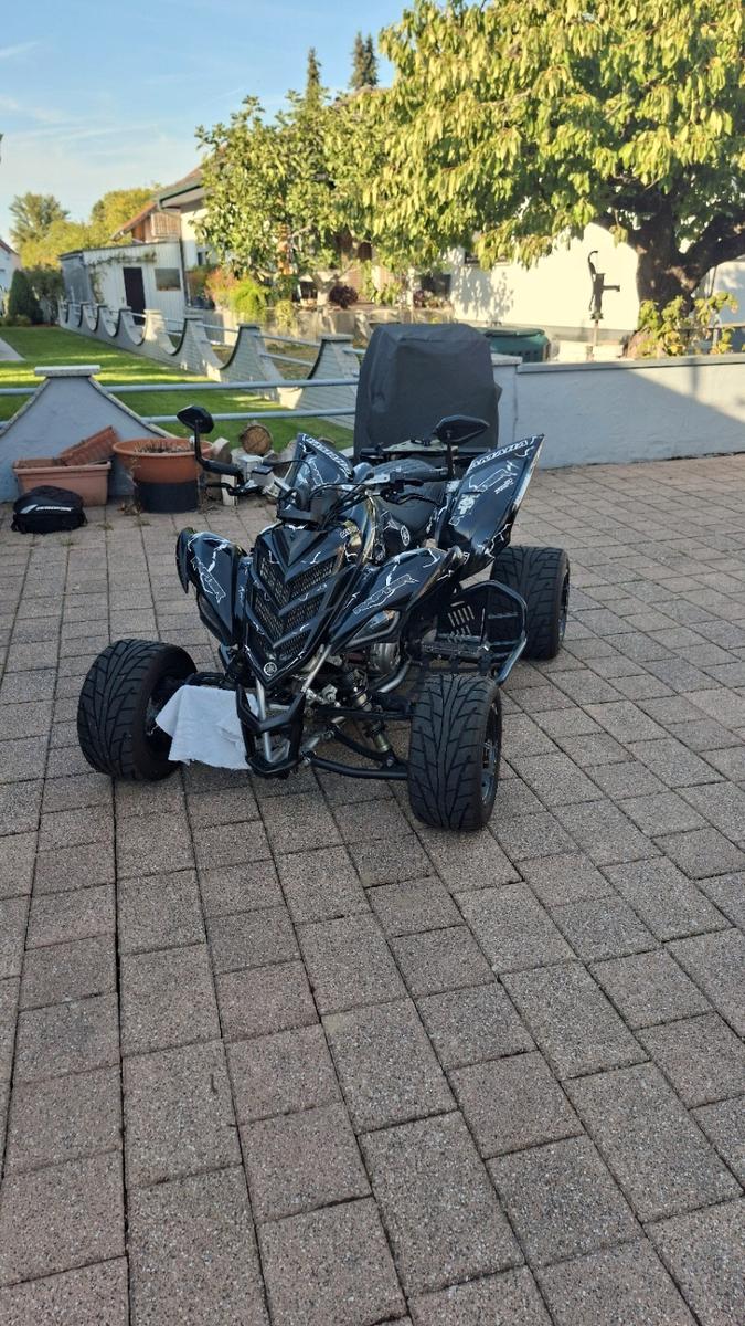 Yamaha Raptor 2008 — вигляд ззаду