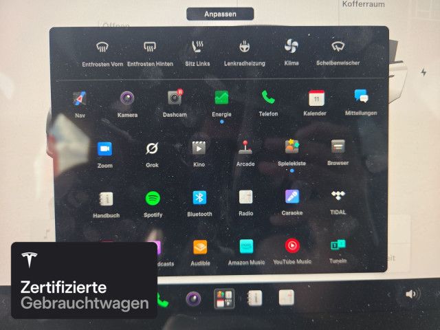 Tesla Model Y Long Range AWD foto 17