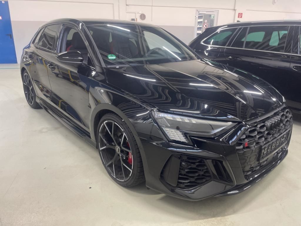 Image of Audi RS3