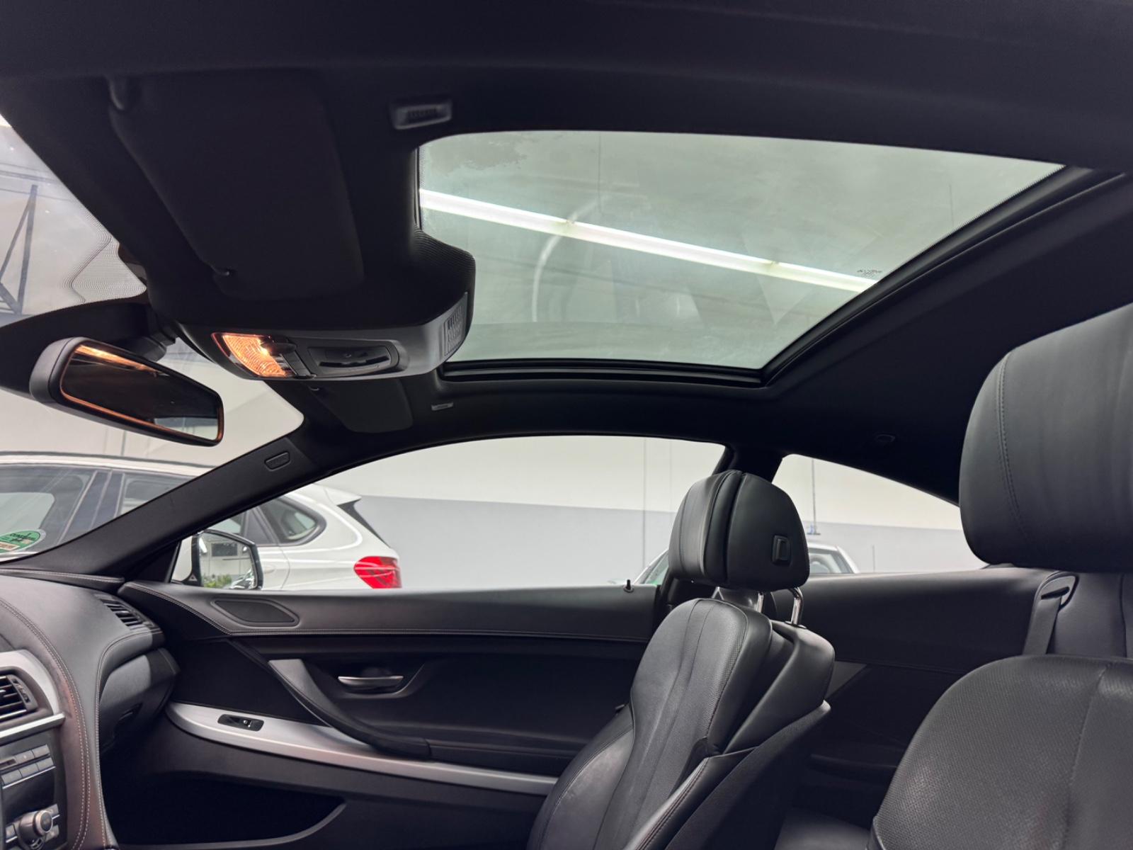 BMW 650 i xDrive Coupé V8 408 ch – Pack M – Toit panoramique – Sièges confort ventilés et chauffants – HUD – Caméras 360°