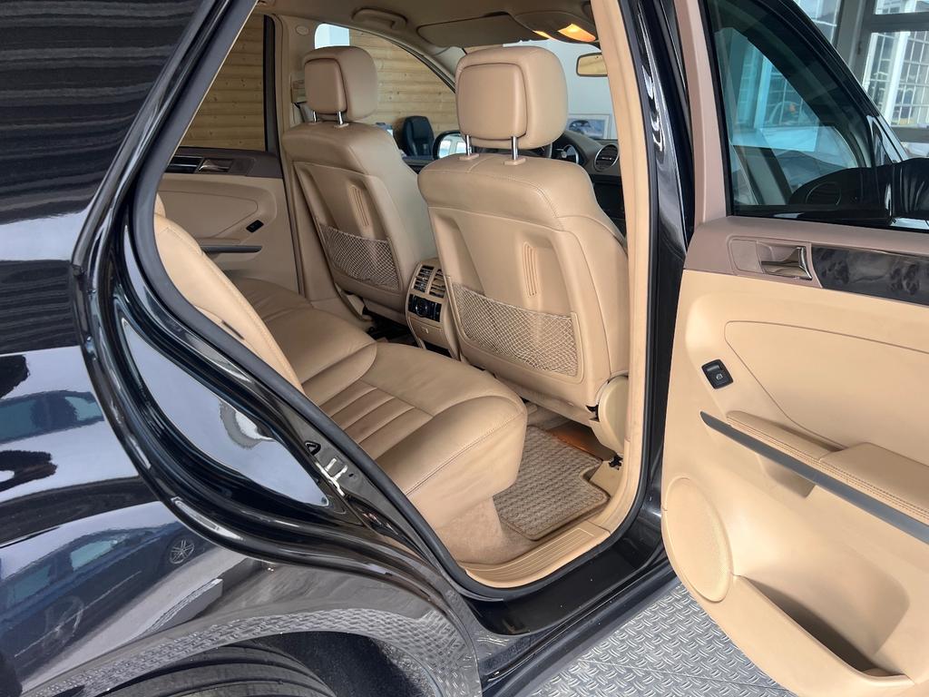 Mercedes-Benz ML 500