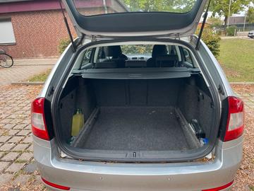 صورة 5 لـ 2009 Mercedes-BENZ A 220