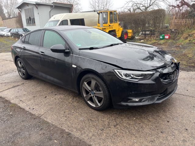 Opel Insignia B Grand Sport Ultimate EXCLUSIVE VOLL