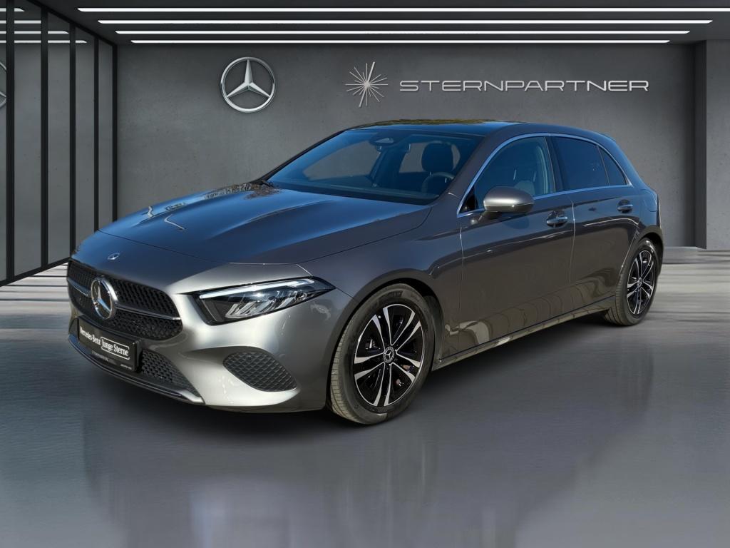 Mercedes-Benz A 250 4M AdvancedPlus Pano Lenkradheizung Kamera