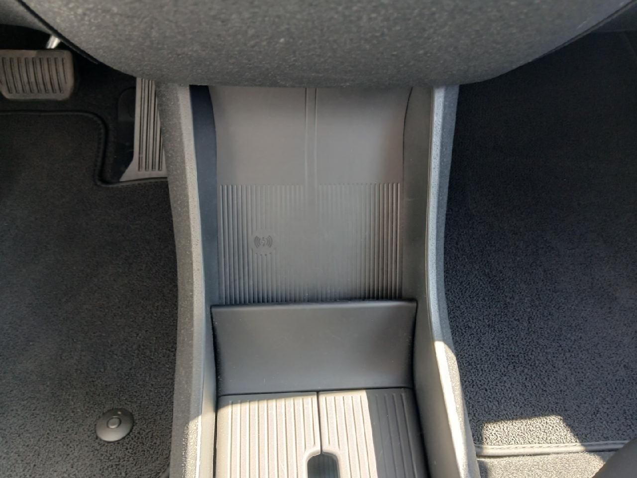 Fahrzeugabbildung Volvo EX30 Ultra 2WD Pure Electric
