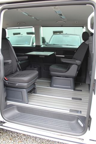 Volkswagen T6.1 Multivan Edition 150PS DSG LED Navi ACC AHK