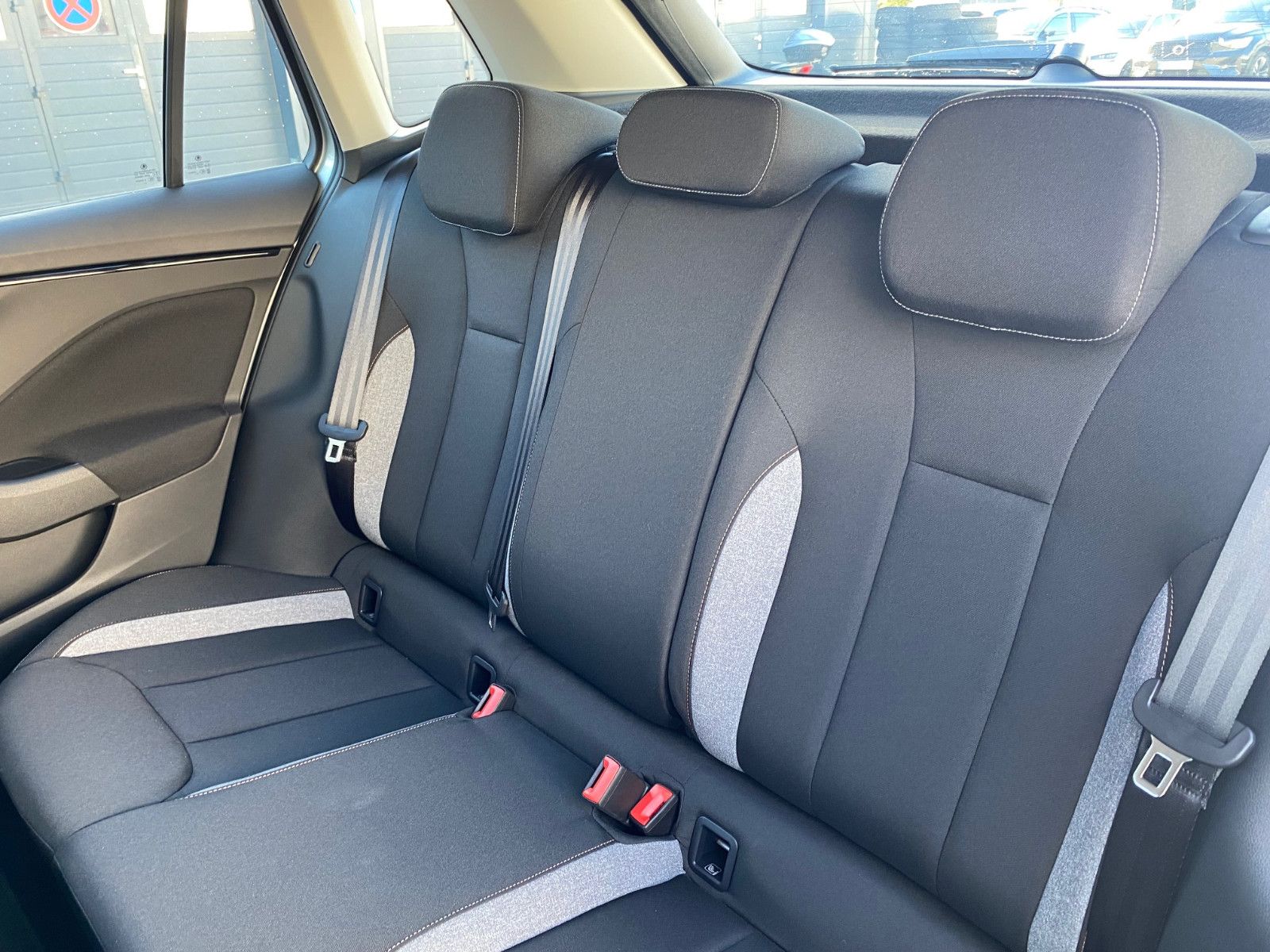 Fahrzeugabbildung SKODA Kamiq 1.0 TSI Drive *LED*FSH*KAMERA*SMARTLINK*