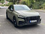 Audi Q8 50 TDI quattro tiptronic - Foliert Grün Matt  - Audi Q8 mit Diesel-Antrieb: Head-Up Display