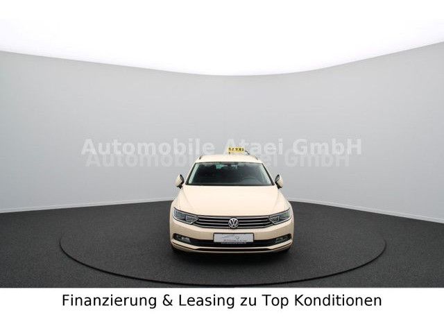 Fahrzeugabbildung Volkswagen Passat Variant TDI DSG *TAXI* TAXAMETER+TOP 3227