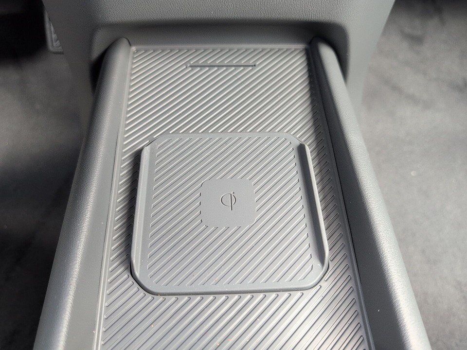 Fahrzeugabbildung Kia EV2 42kWh EARTH RW-317KM WIC TEC DWP 7J-GARANTIE
