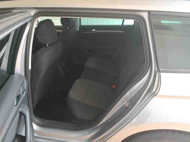 Passat Variant 2.0 TDI DSG CONCEPTLINE LED+KAMER