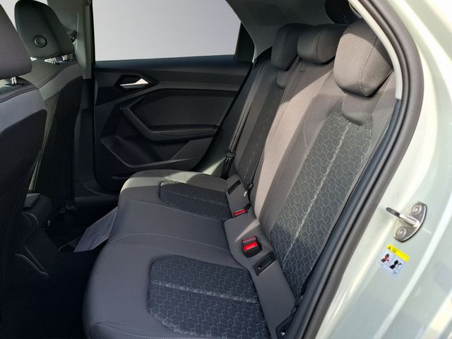 A1 Sportback advanced 30 TFSI 85116 kWPS S troni