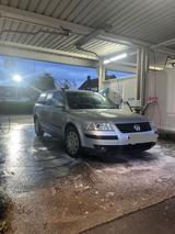 Volkswagen VW Passat 1.8T *Tüv Neu*AHK*Garagenwagen*A... - gebrauchte VW Passat Variant aus dem Jahr 2003