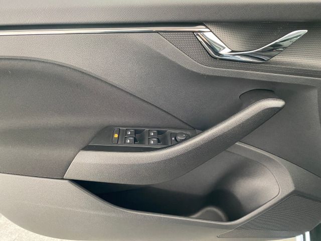 Kamiq Clever 1.5 TSI DSG SHZ+KAMERA