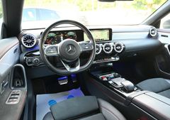 MERCEDES-BENZ CLA 220 AMG Line Leder Navi Autom. Cam LED