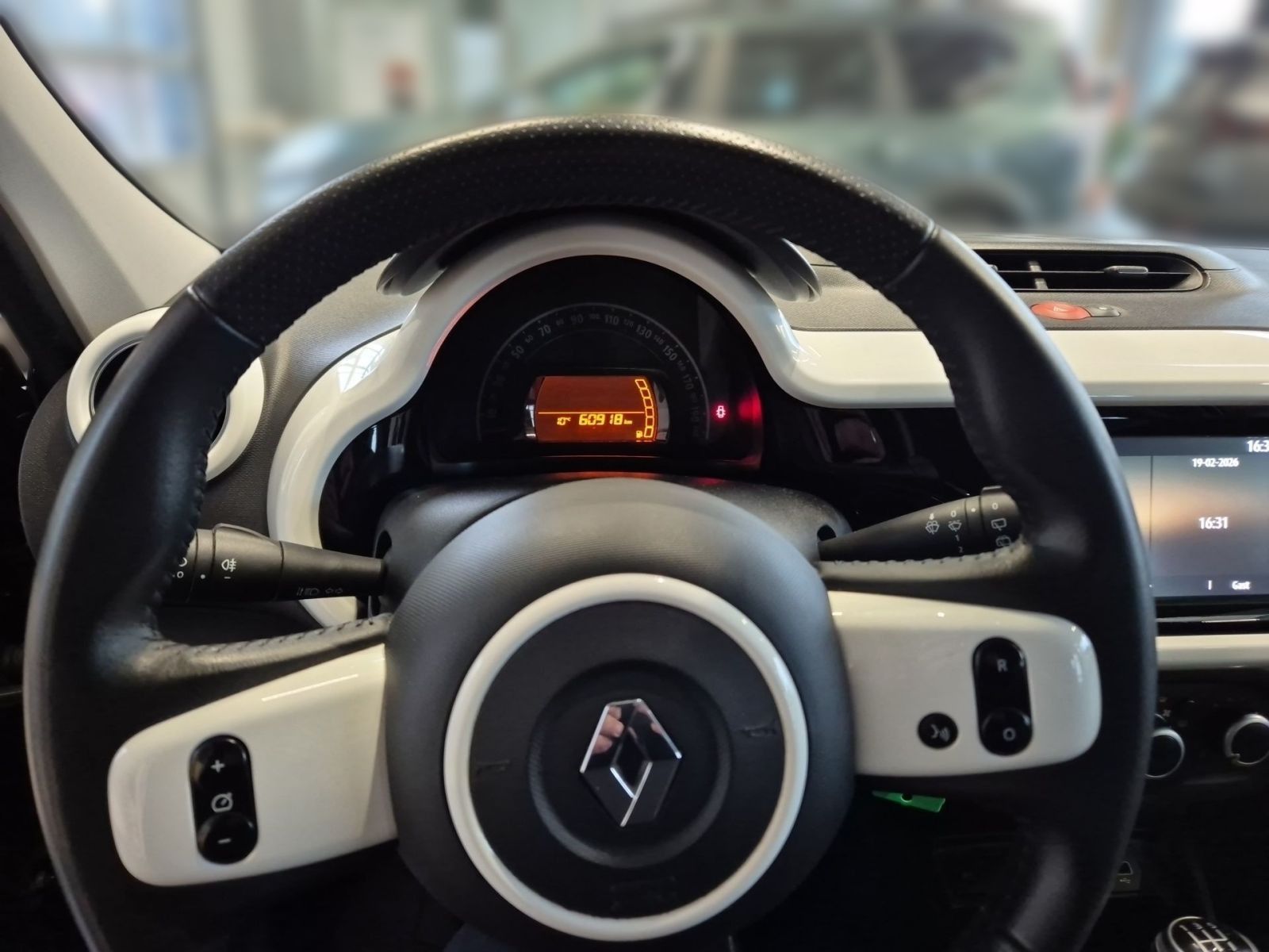 Fahrzeugabbildung Renault Twingo Limited 1.0 SCE 65