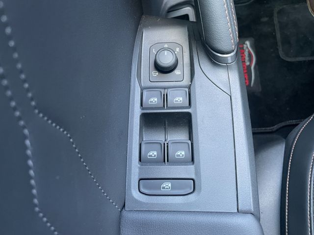 Leon Sportstourer VZ e-Hybrid *Navi/AHK/SHZ*