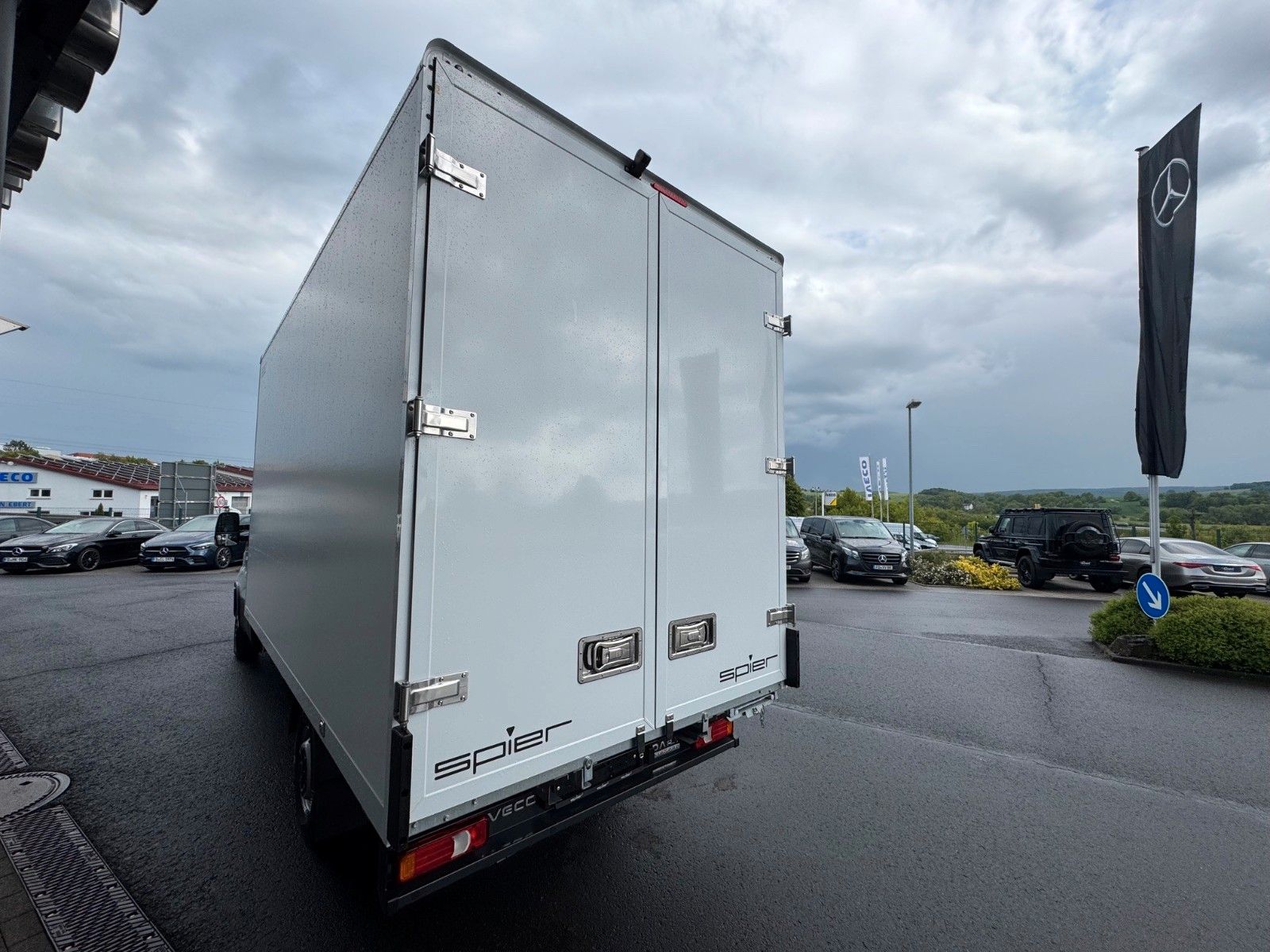 Fahrzeugabbildung Iveco Daily 35S16 A8 *R4.100mm*Automatik*Kamera*SPIER*