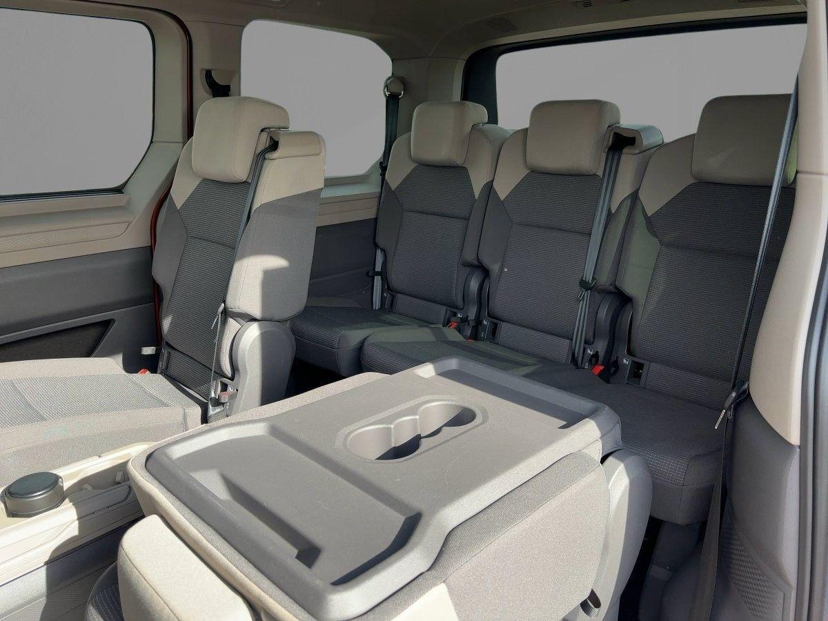 Volkswagen T7 Multivan 2.0 TDI DSG Kamera LED AHZV Navi