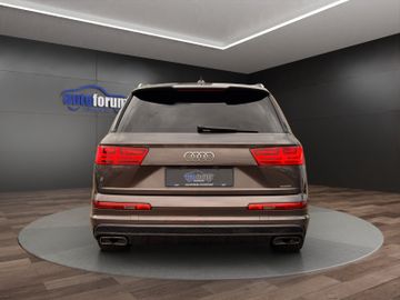 Audi Q7 - 5