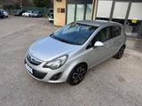 Opel Corsa 1.2 85CV 5 porte GPL - Neopatentati - Opel Corsa mit LPG-Antrieb