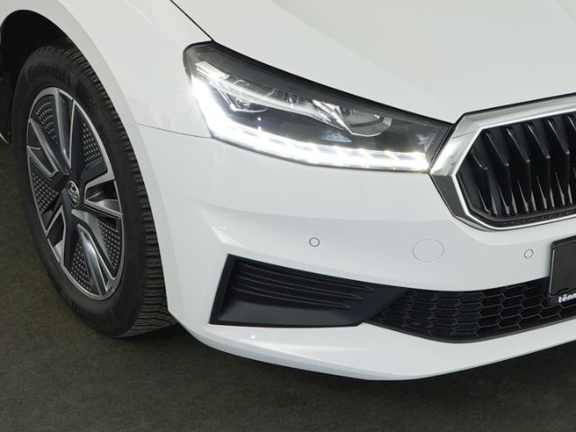Fabia TSI TOUR+SITZHEIZUNG+LED LICHT+PARKPILOT V