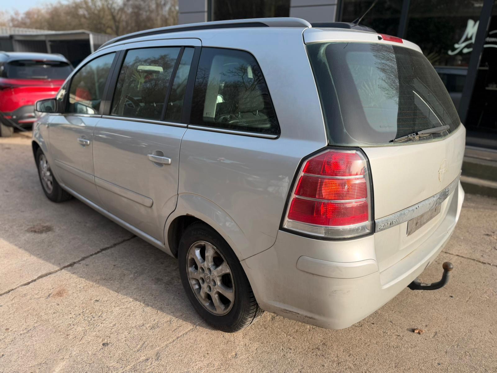 Opel Zafira B 1.8 *Panorama* Getriebeproblem