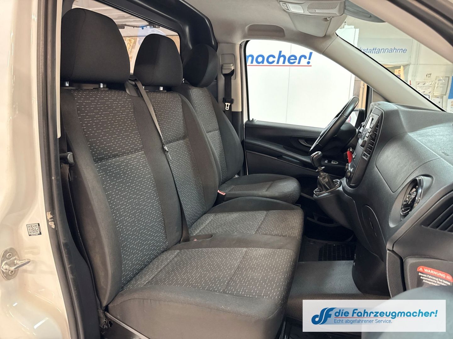 Fahrzeugabbildung Mercedes-Benz Vito Kasten 116 CDI RWD extralang Navi DAB SHZ