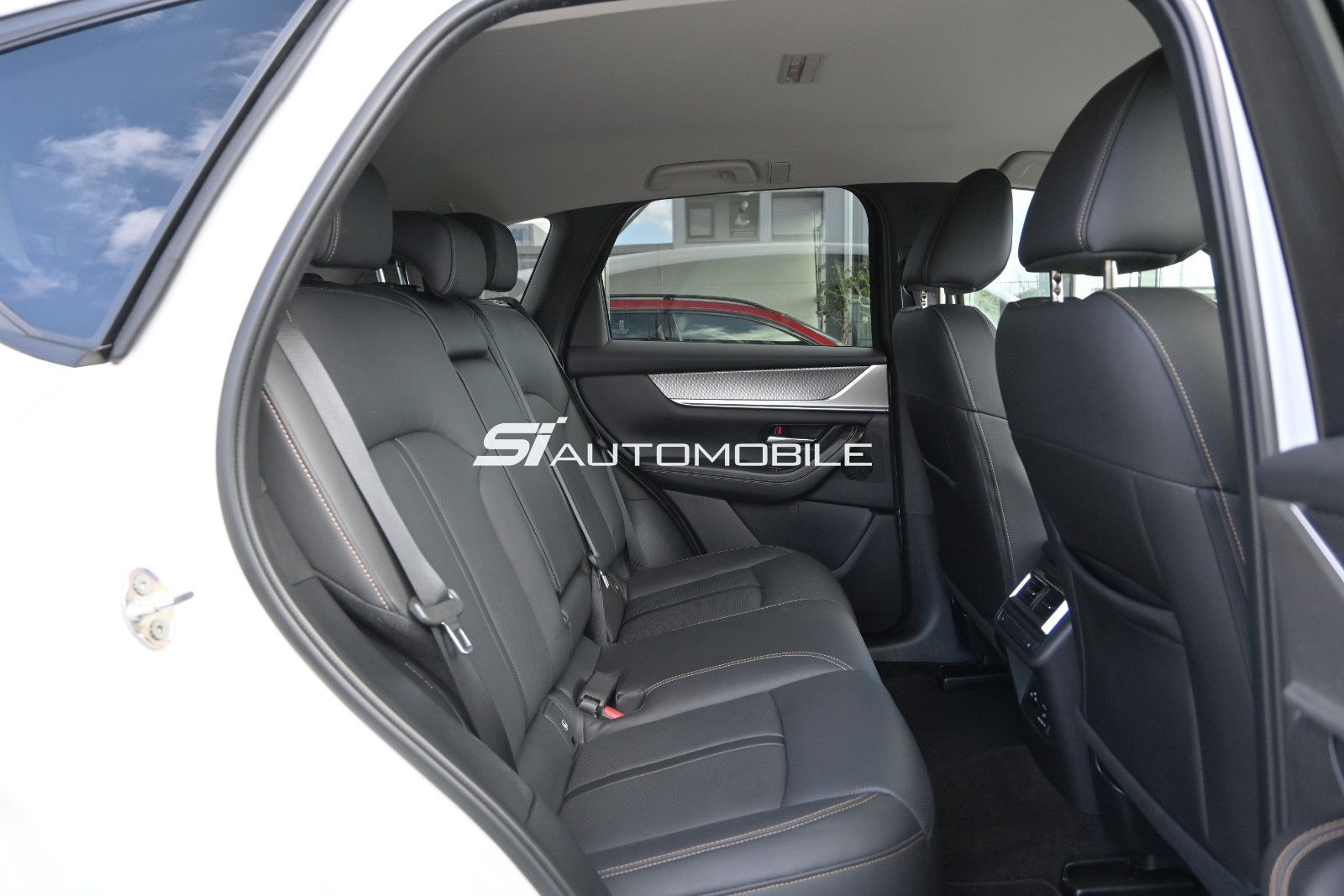 Fahrzeugabbildung Mazda CX-60 2.5 e-SKYACTIV PHEV HOMURA AWD °ACC°8FACH°