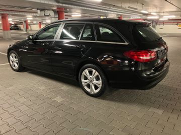 Mercedes C 200 - 5