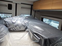 Adria Twin 640 SGX 60 Y Edition, Automatik